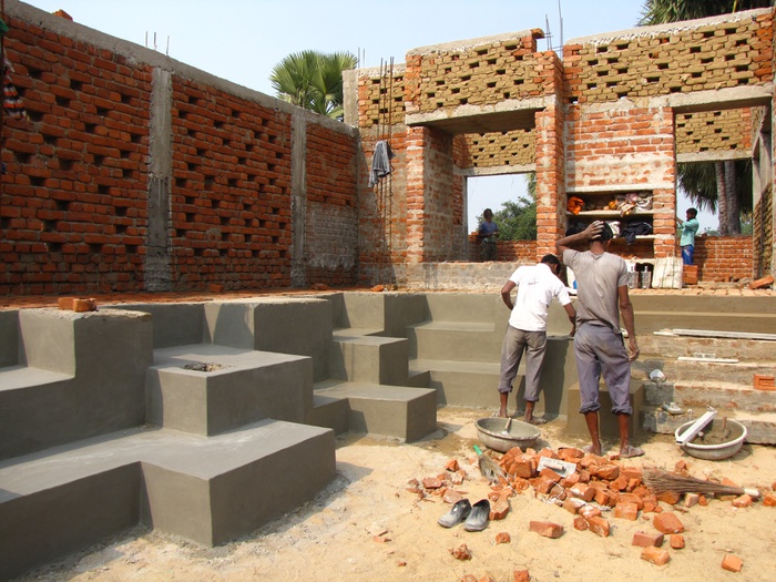 "Basadhi School" von Kaja Geratowska, Basadhi, Indien