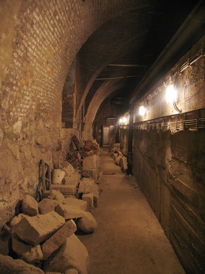 Architekti Bouda Masár: Bratislava Castle Underground