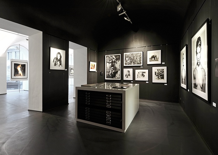 MIKADO architects: Fotogalerie black room