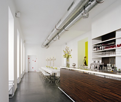 Schon Schön - Goldfinger | SUE architekten – © Hertha Hurnaus Schon Schön - Goldfinger | SUE architekten