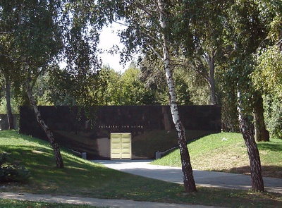 Michal Bogár, Ľubomír Králik, Ľudovít Urban: Tomb of Salesians of Don Bosco