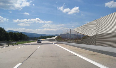 Gestaltung Lärmschutzwände A2, Entwurf: Arch. DI Elisabeth Plank 2011