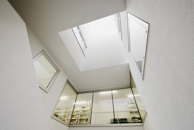 SUPERBLOCK, Neuwaldegger Straße: Hertha Hurnaus